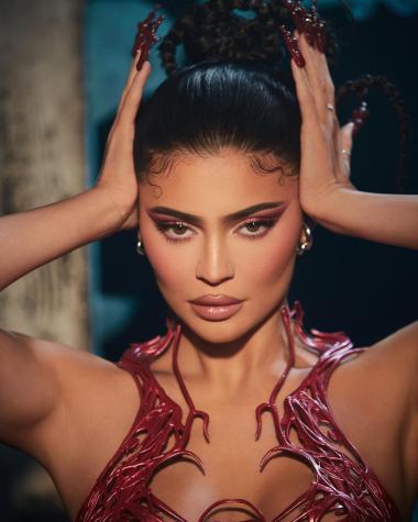 Kylie Jenner encanta con foto de su segundo embarazo 