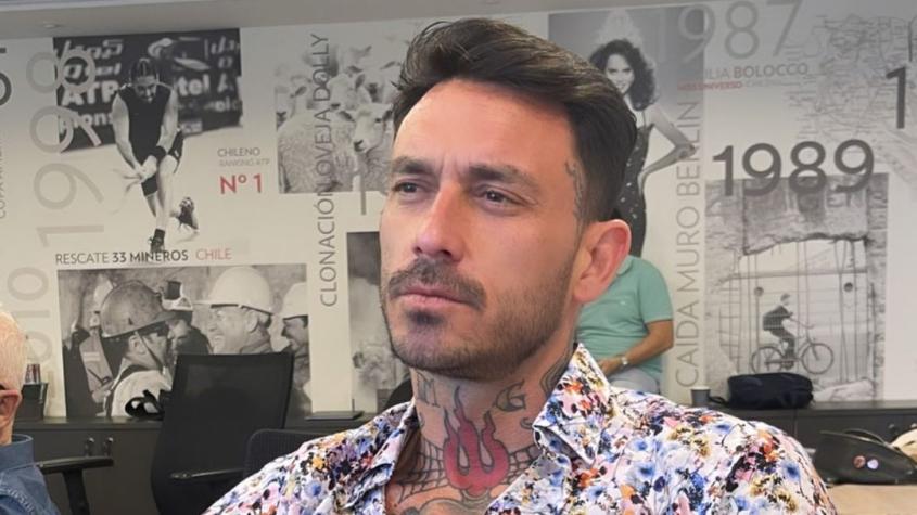 Mauricio Pinilla desata ola de burlas por curioso video 