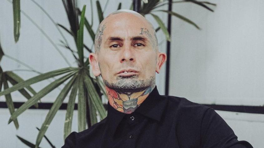 Emanuel Noir, vocalista de Ke Personajes, protagonizó fuerte riña en bar argentino