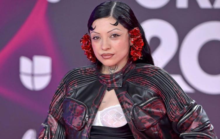 Mon Laferte anuncia concierto a beneficio de las víctimas por incendios forestales en Chile