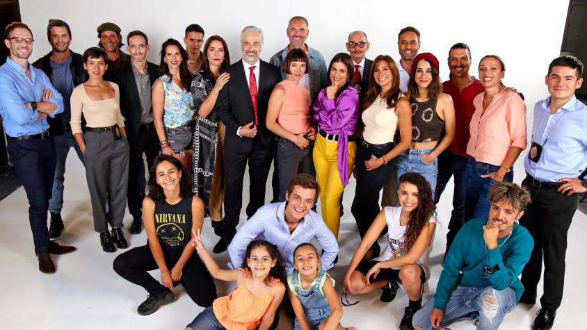 Actor chileno se sincera por rumores sobre su sexualidad: “Me hue… demasiado con el tema”