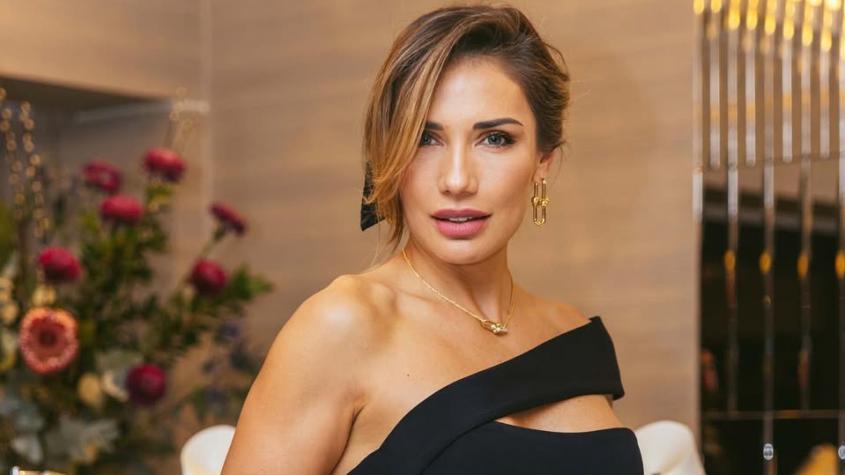 Son iguales: Carola de Moras evidenció lo grande que está su hija adolescente