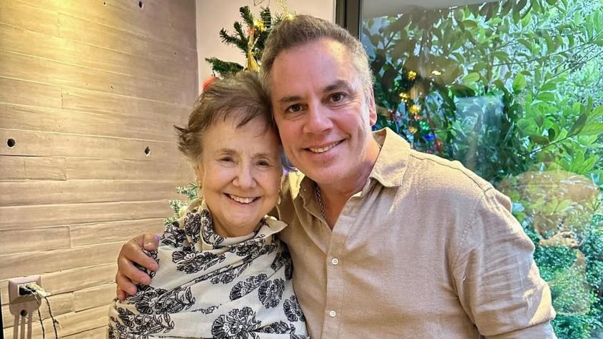 "Felices 80": José Miguel Viñuela compartió inéditas fotos familiares por el cumpleaños de su madre