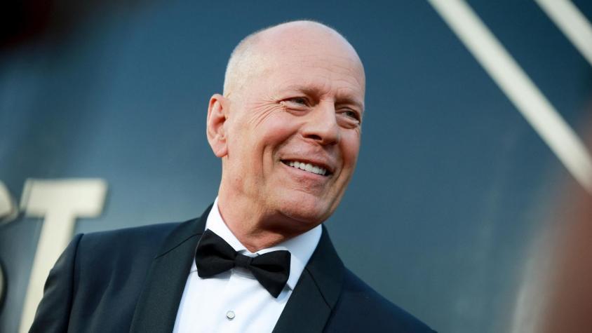 Esposa de Bruce Willis realiza dolorosa actualización de la enfermedad del actor: "El lenguaje se le está yendo"