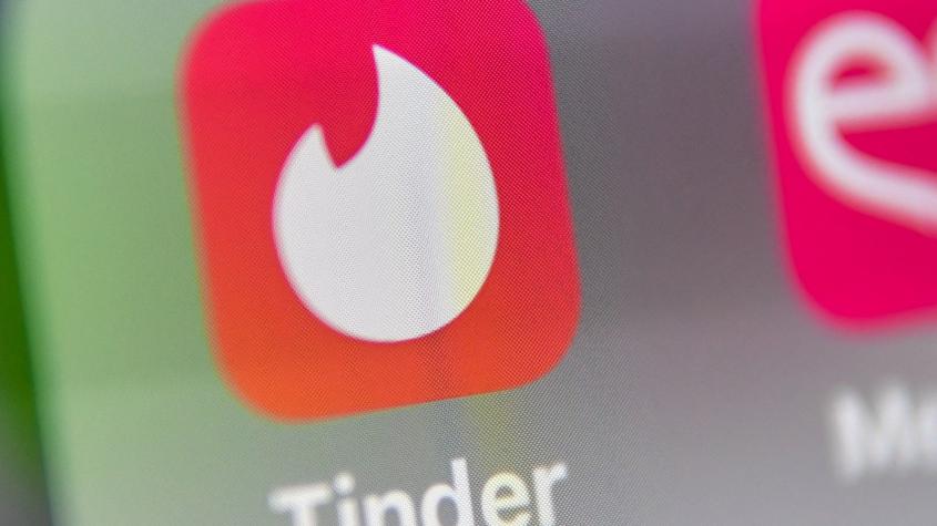 ¿Será? Filtran supuesto perfil de famoso recién separado en aplicación de citas