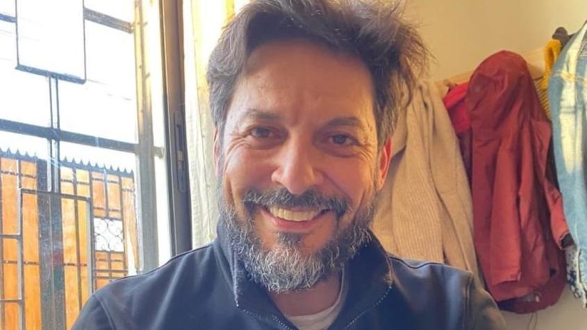 Tras confirmar quiebre: Rafael Cavada fue visto con su expareja paseando por reconocida playa en el litoral central