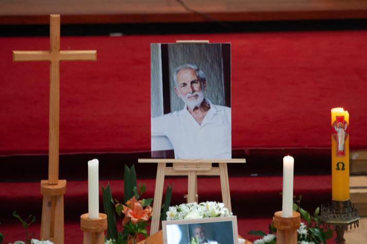Hijo menor de Héctor Noguera conmovió en su funeral: “Mi papá habla como hombre viejo y mira a los ojos como niño”