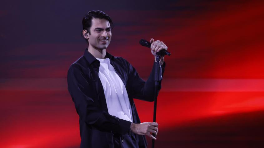 Matteo Bocelli lamenta el horario de su show en el Festival de Viña del Mar 2026 y revela mensaje de su padre