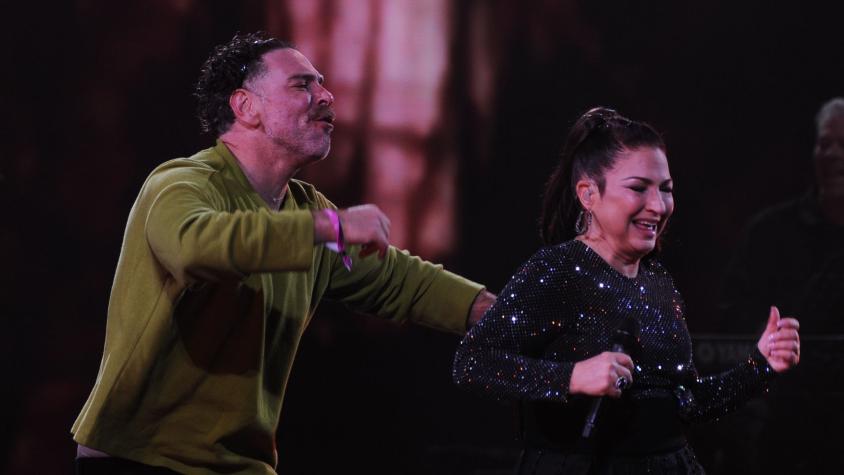 Redes destrozan a José Antonio Neme por subir al escenario durante el show de Gloria Estefan en Viña 2026