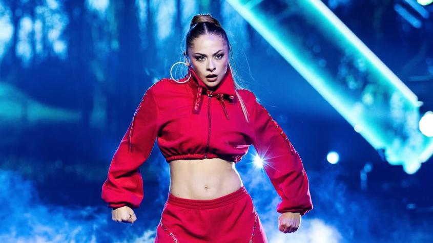 Así fue la reacción de la pareja influencer de Skarleth Labra a su triunfo en programa de TV: desató ola de comentarios