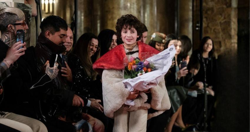 ¿Quién es Max Alexander? El niño diseñador prodigio de 9 años que debutó en la Paris Fashion Week