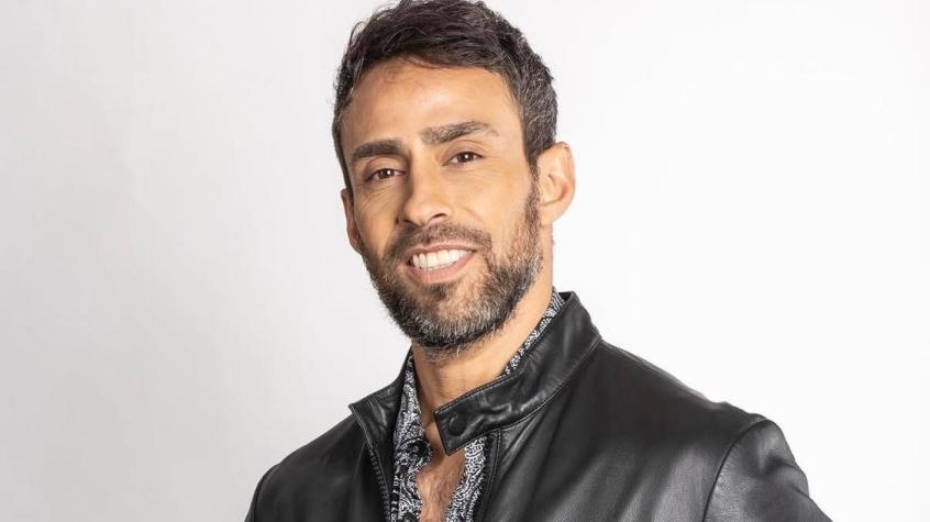 Jorge Valdivia publica fotografía con su pareja y mensaje que llamó la atención en redes