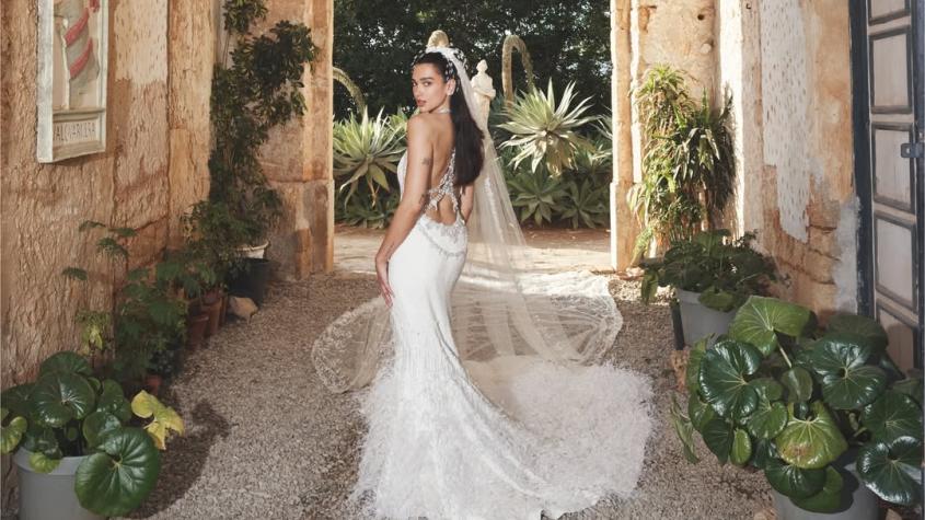Dua Lipa brilla en nuevas fotos de su boda en Italia junto a Callum Turner