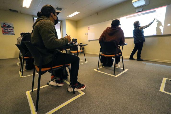 ¿Cómo enfrentar el regreso a clases presenciales? Psicóloga entrega consejos 