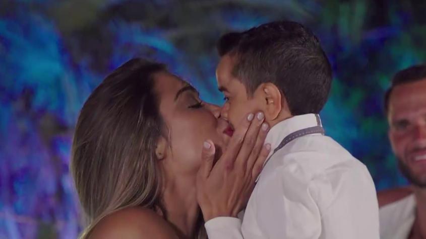 El candente baile y beso de Chama y Miguelito que impactó a Tierra Brava