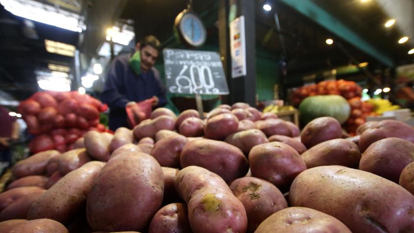Alimentos más baratos: bajan los precios en leche, harina y más