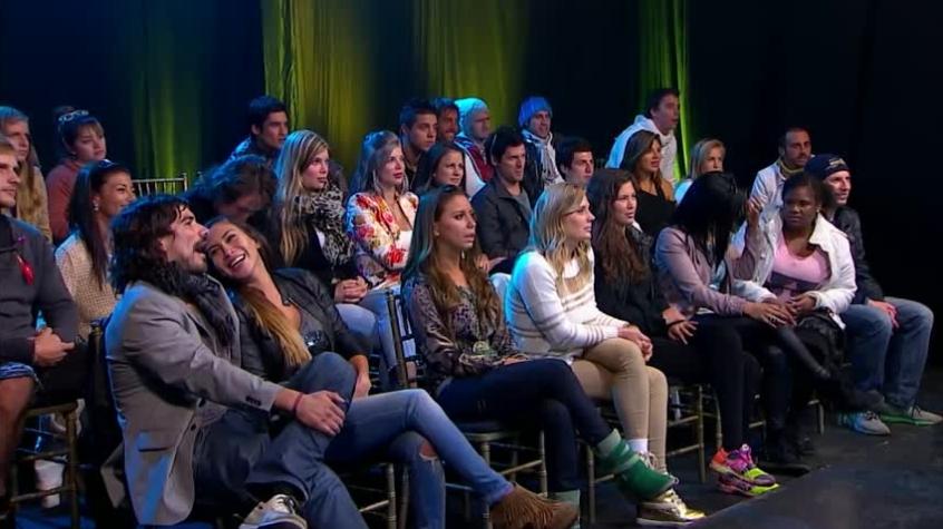 Mundos Opuestos 2 | Capítulo 113