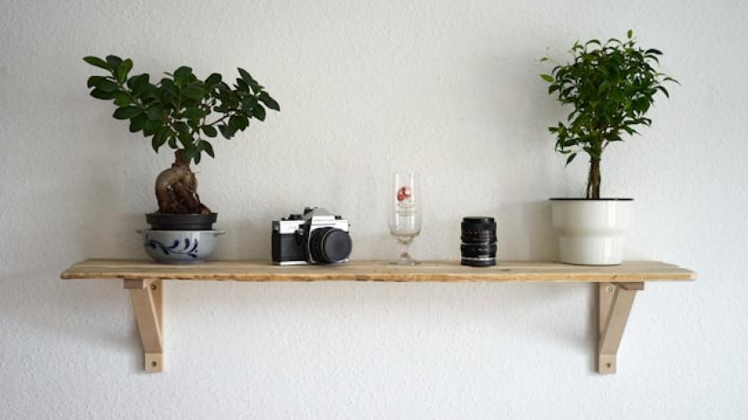 7 modelos de repisa para decorar y organizar