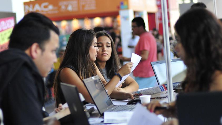 Admisión 2026: Mineduc revela las 10 carreras mejor pagadas en Chile al primer y cuarto año de egreso