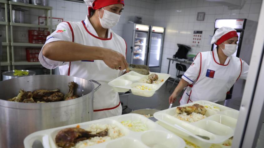 Junaeb actualiza la lista de albergues habilitados en Ñuble y Biobío con servicio de alimentación