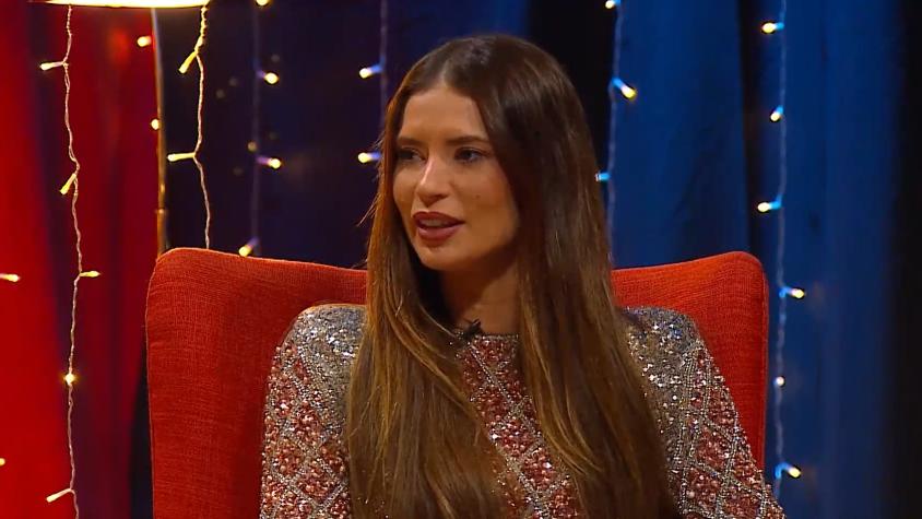 Julia Fernándes abordó su orientación sexual con Karla Constant: "Yo soy bisexual, completamente asumida"