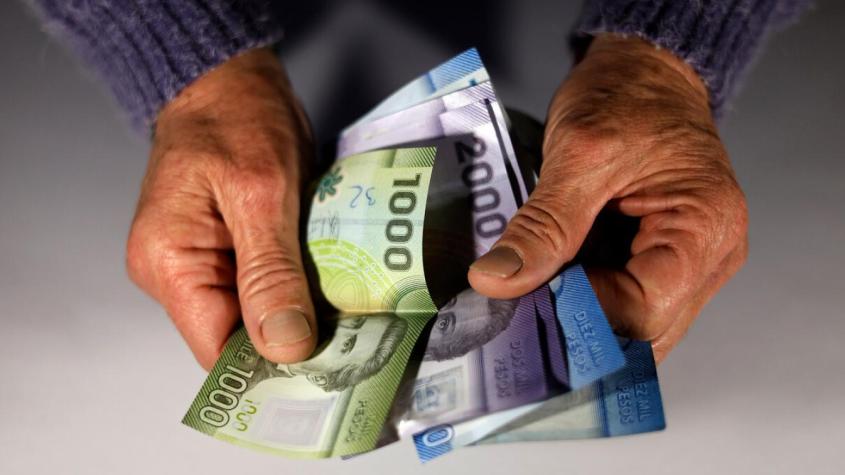 Revisa cómo realizar el trámite para que adultos mayores no paguen contribuciones