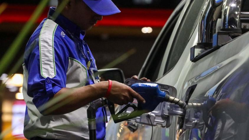 Hasta $300 de descuento por litro: las ofertas en bencineras para octubre